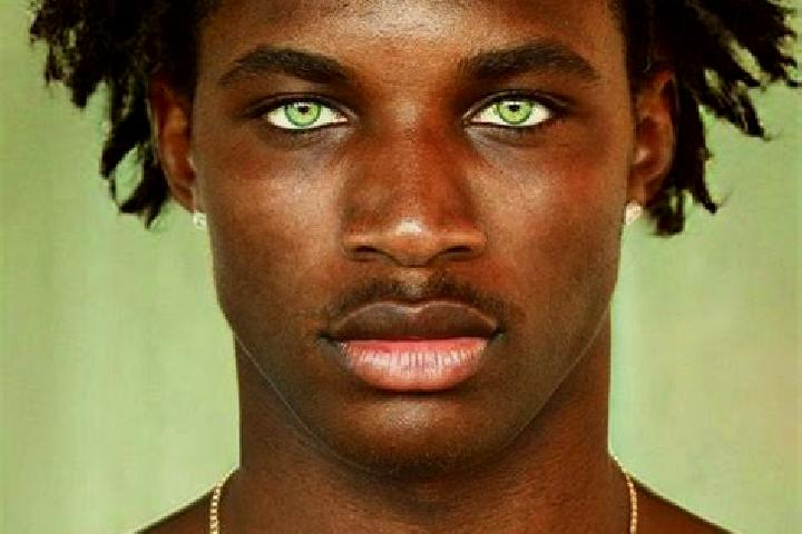 Ellie, 26, a black green-eyed mediterranean companion based in Piazza al Serchio-San Michele. Offering Erotic Massage, Overnight, Roleplay, Fetish. Available...