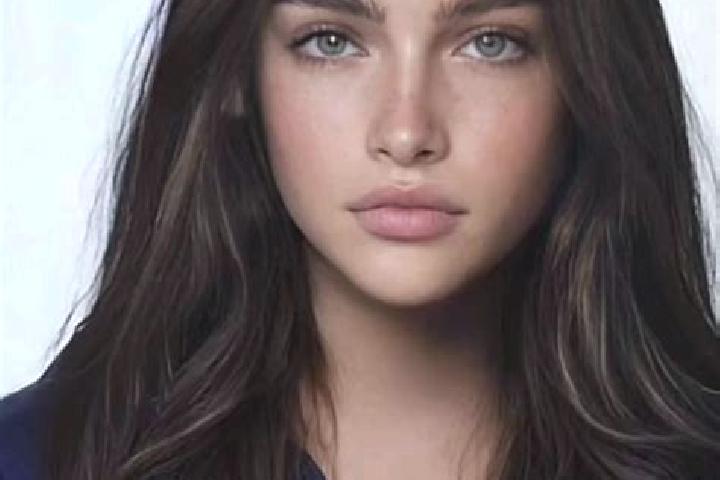 Ellie, 26, a brunette blue-eyed caucasian companion based in As Salimiyah. Offering Girlfriend Experience, Striptease, Domination. Available for incall and o...