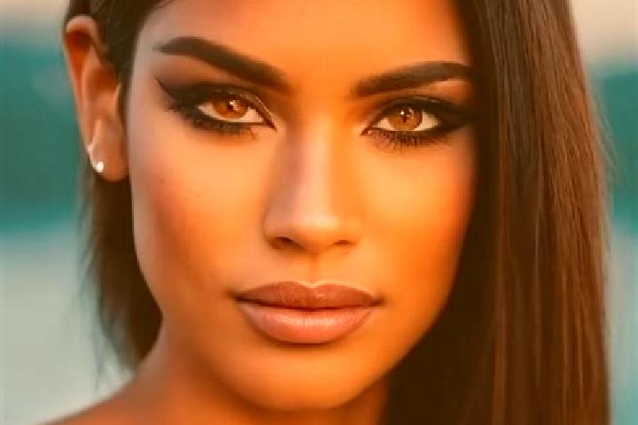 Ellie, 26, a dark blonde grey-eyed latina companion based in Totimbo. Offering GFE, Travel Companion, Party Girl, Couples. Available for incall and outcall, ...