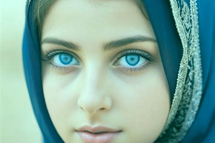 Ellie, 26, a red blue-eyed middle eastern companion based in Plan de Ayala (Campo Cinco). Offering Prostate Massage, Overnight, BDSM, Dinner Date, Travel Com...