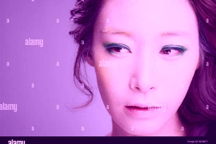 Ellie, 26, a red green-eyed asian companion based in Masoko. Offering Fetish, Party Girl, Prostate Massage, Roleplay, Girlfriend Experience. Available for in...