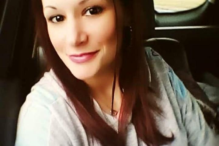 Ellie, 26 — Escort in Brownstown, United States