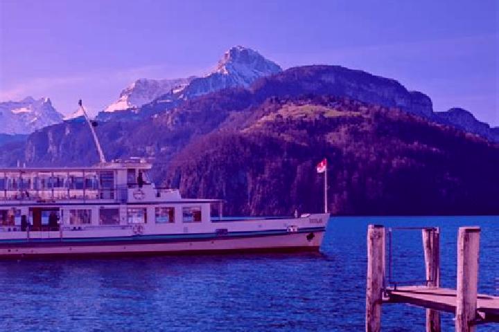 Ellie, 26 — Escort in Ingenbohl, Switzerland