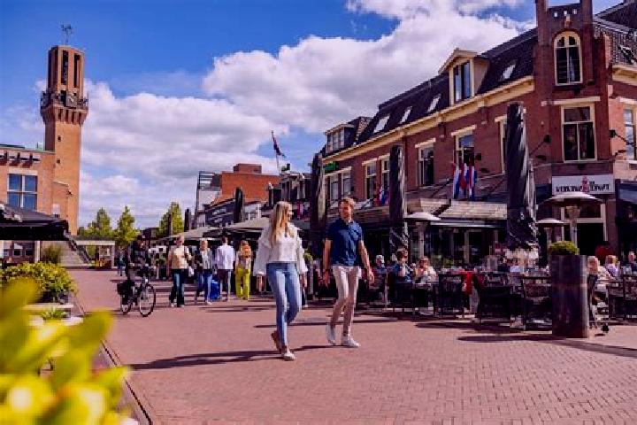 Ellie, 26 — Escort in Oosterholt, Netherlands