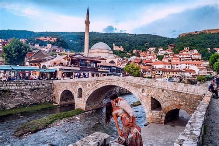 Ellie, 26 — Escort in Pristina, Kosovo