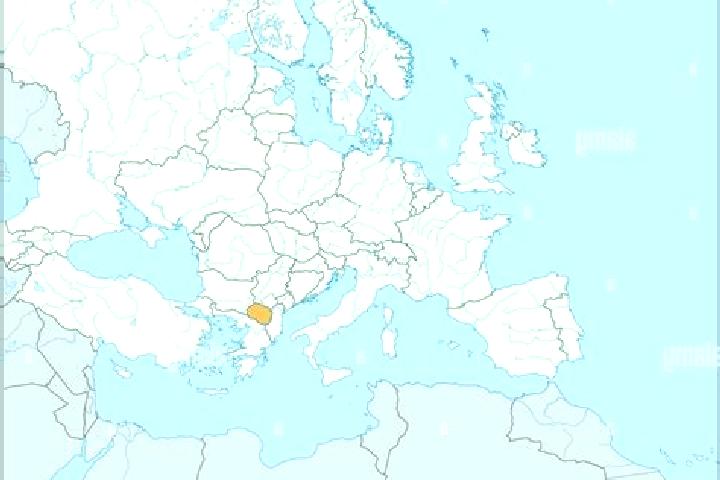Ellie, 26 — Escort in Sveto Mitrani, North Macedonia