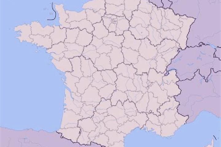 Ellie, 26 — Escort in Vaux-Andigny, France