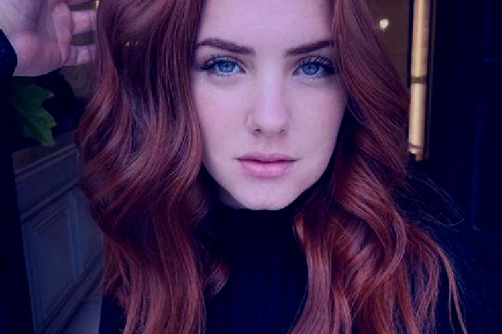 Ellie, 27, a auburn blue-eyed middle eastern companion based in Vicente Pires. Offering Erotic Massage, CIM, Girlfriend Experience, OWO. Available for incall...