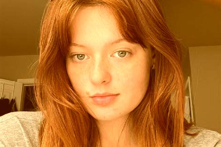 Ellie, 27, a auburn grey-eyed mediterranean companion based in Tennodai. Offering Dinner Date, Couples, Roleplay, Fetish, CIM. Available for incall and outca...