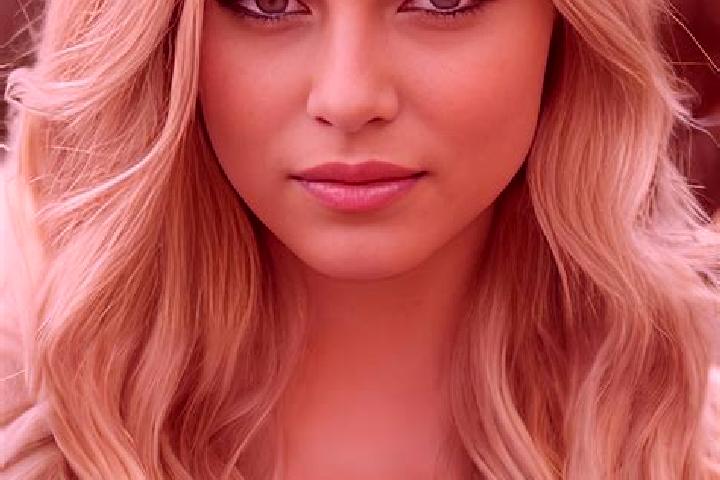 Ellie, 27, a blonde brown-eyed caucasian companion based in Tres M (Perez). Offering Erotic Massage, Deep French Kissing, A-Level. Available for incall and o...