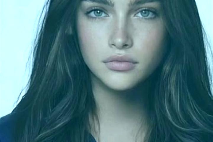 Ellie, 27, a brunette blue-eyed caucasian companion based in Seibersdorf. Offering Party Girl, Domination, Deep French Kissing, Prostate Massage. Available f...