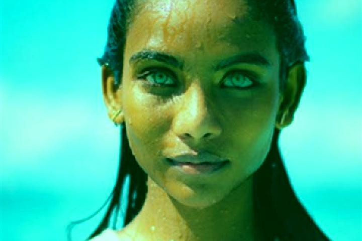 Ellie, 27, a chestnut blue-eyed indian companion based in Aihui. Offering Striptease, Party Girl, Deep French Kissing, Overnight, Couples. Available for inca...