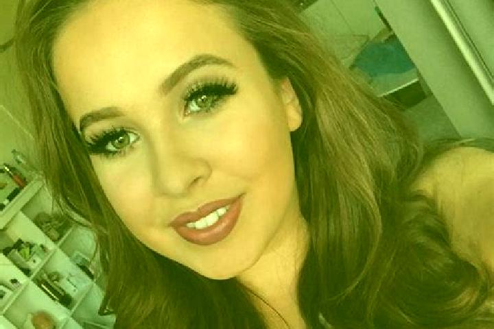 Ellie, 27, a chestnut dark-eyed slavic companion based in Curral Novo do Piaui. Offering Travel Companion, 69, Deep French Kissing, Duos, Striptease. Availab...