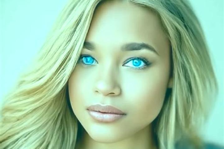 Ellie, 27, a dark blonde blue-eyed latina companion based in Barla. Offering Tantra, Prostate Massage, GFE, Duos. Available for incall and outcall, day and e...