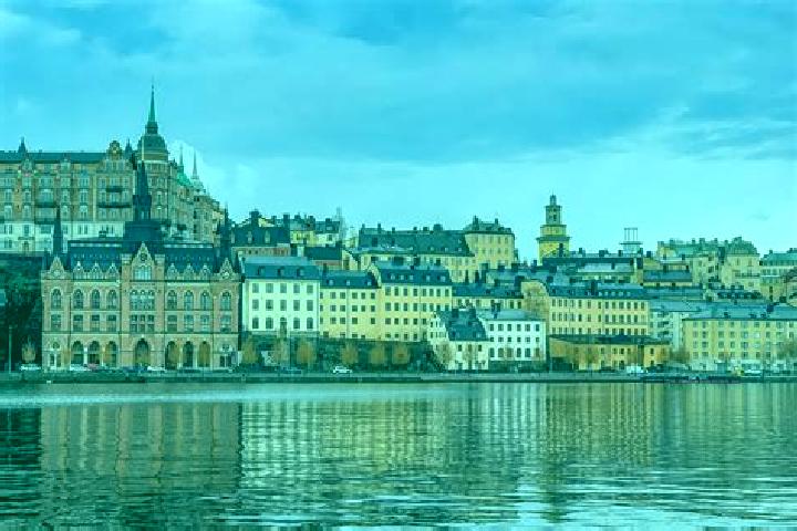Ellie, 27 — Escort in Allerum, Sweden