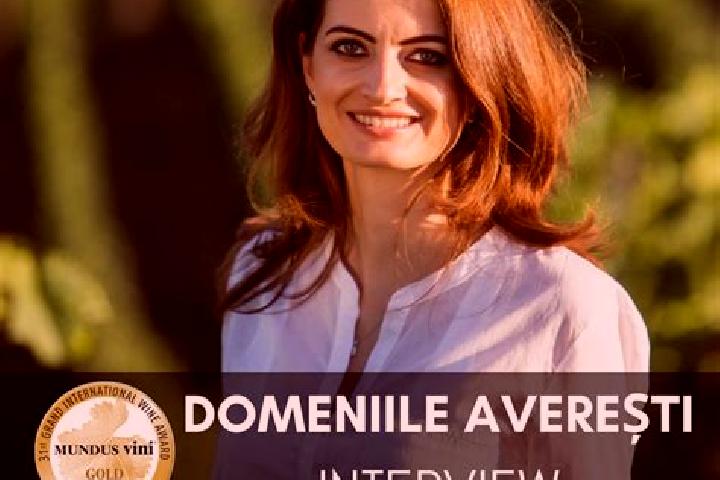 Ellie, 27 — Escort in Averesti, Romania