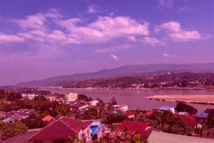 Ellie, 27 — Escort in Ban Houayxay, Laos