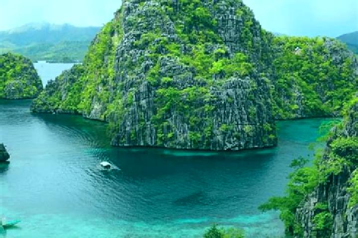 Ellie, 27 — Escort in Conel, Philippines