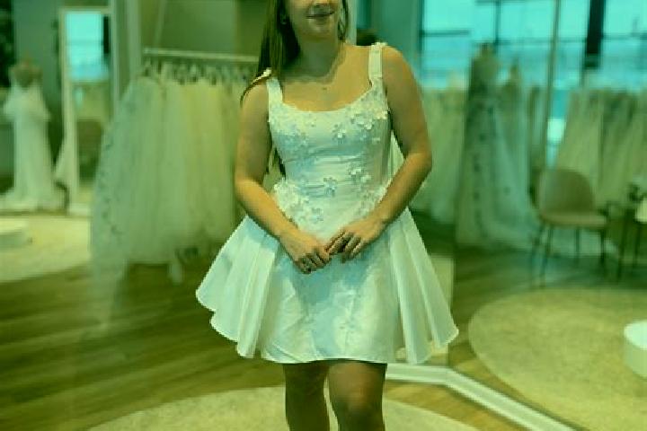 Ellie, 27 — Escort in Horbachevo-Mykhailivka, Ukraine