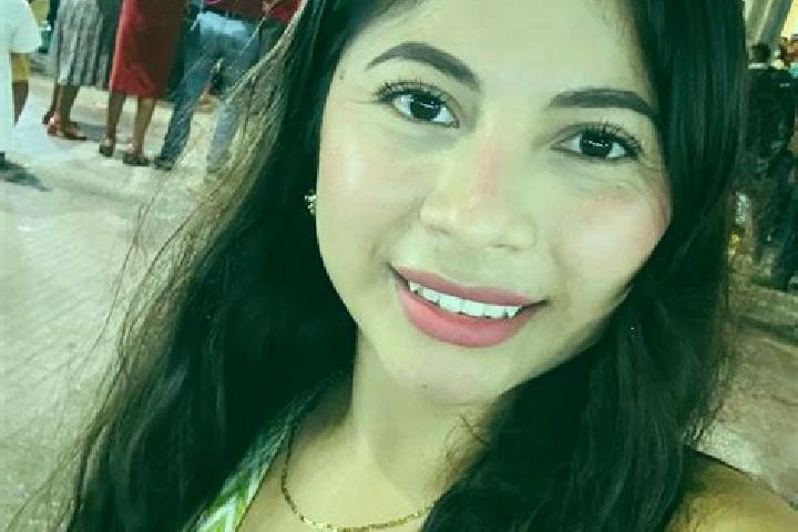 Ellie, 27 — Escort in Jolochero, Mexico