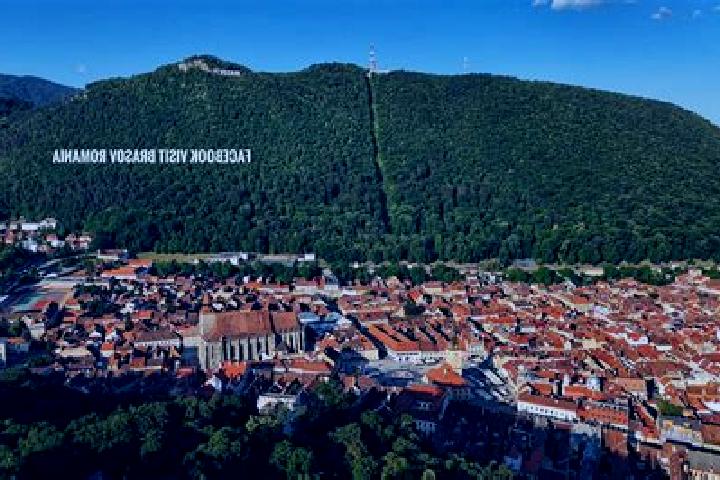 Ellie, 27 — Escort in Manzatesti, Romania