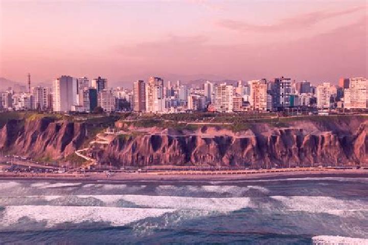 Ellie, 27 — Escort in Mariatana, Peru