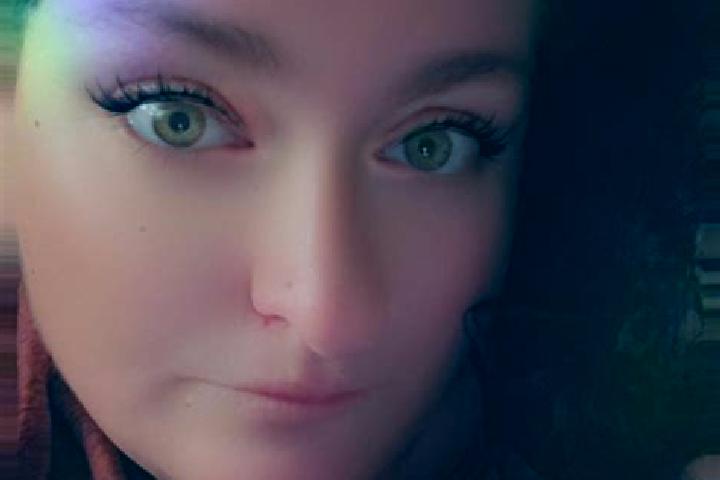 Ellie, 27 — Escort in Owatonna, United States