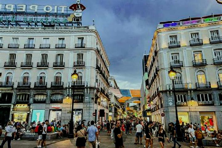 Ellie, 27 — Escort in Puerta del Angel, Spain
