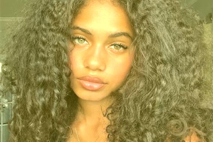 Ellie, 28, a black dark-eyed ebony companion based in Schiphorst. Offering Massage, OWO, CIM, Prostate Massage. Available for incall and outcall, day and eve...