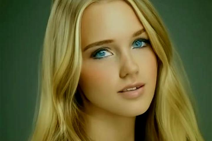 Ellie, 28, a blonde grey-eyed caribbean companion based in Sankt Peterzell. Offering Prostate Massage, BDSM. Available for incall and outcall, overnight book...