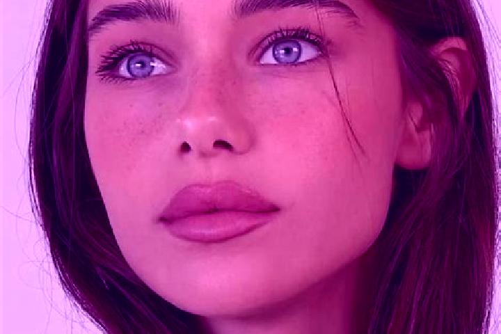 Ellie, 28, a brunette dark-eyed slavic companion based in Riveris. Offering Dinner Date, Massage, Couples, Duos. Available for incall and outcall, overnight ...