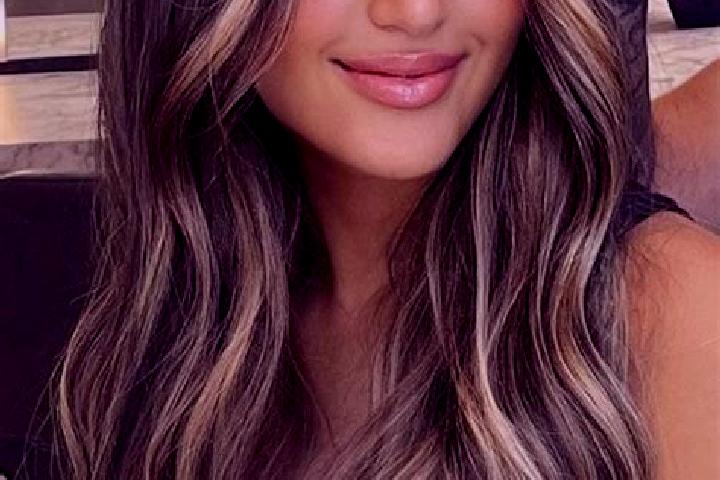 Ellie, 28, a dark blonde brown-eyed slavic companion based in Dzonot Carretero. Offering Roleplay, Girlfriend Experience, Overnight, Erotic Massage. Availabl...