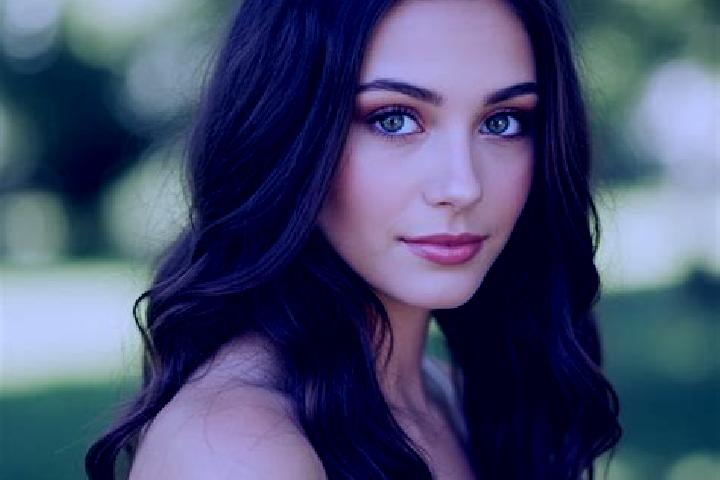 Ellie, 28, a dark blonde hazel-eyed caribbean companion based in Ciudad Lazaro Cardenas. Offering Massage, Domination, Girlfriend Experience, Roleplay. Avail...