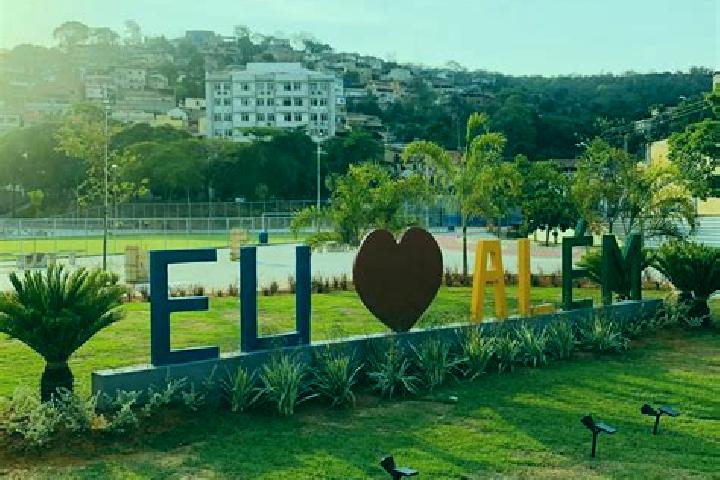 Ellie, 28 — Escort in Faria Lemos, Brazil