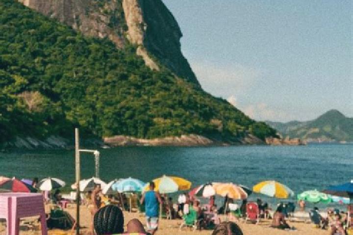 Ellie, 28 — Escort in Iacri, Brazil