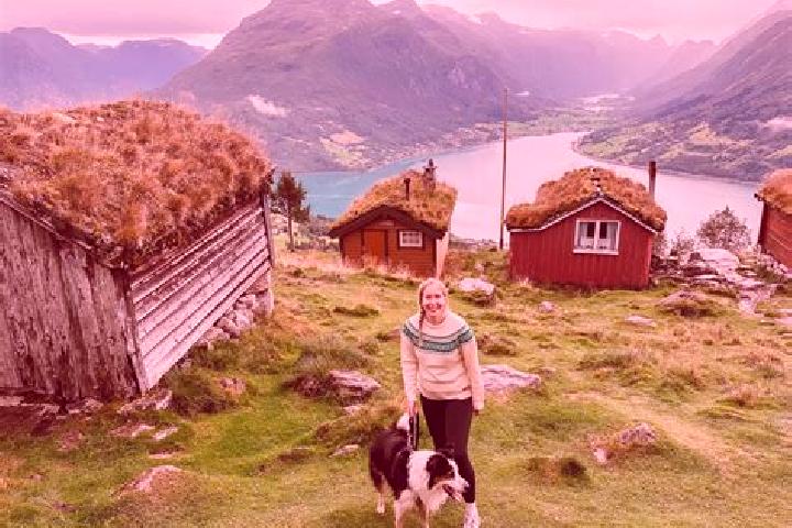 Ellie, 28 — Escort in Ivgobahta, Norway