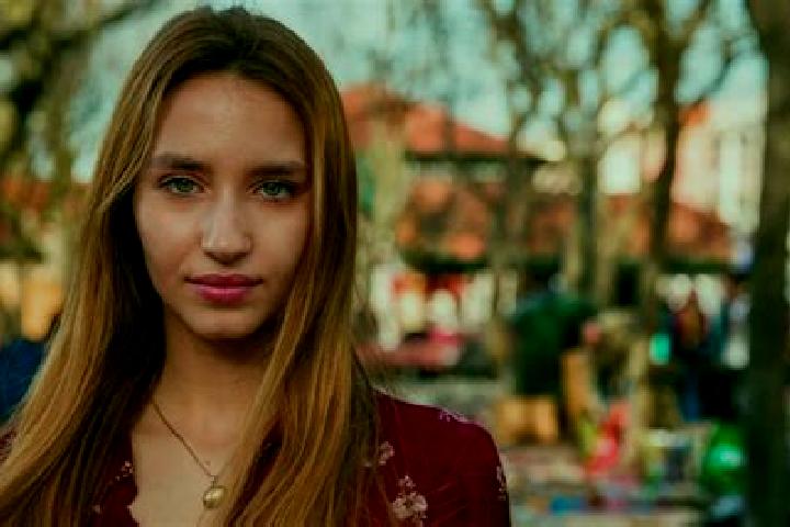 Ellie, 28 — Escort in Kadino, Belarus