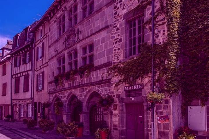 Ellie, 28 — Escort in Mur-de-Barrez, France