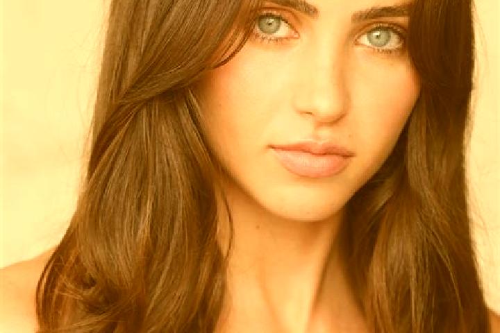 Ellie, 29, a brunette hazel-eyed caucasian companion based in Leavittsburg. Offering Massage, Tantra, GFE. Available for incall and outcall, overnight bookin...