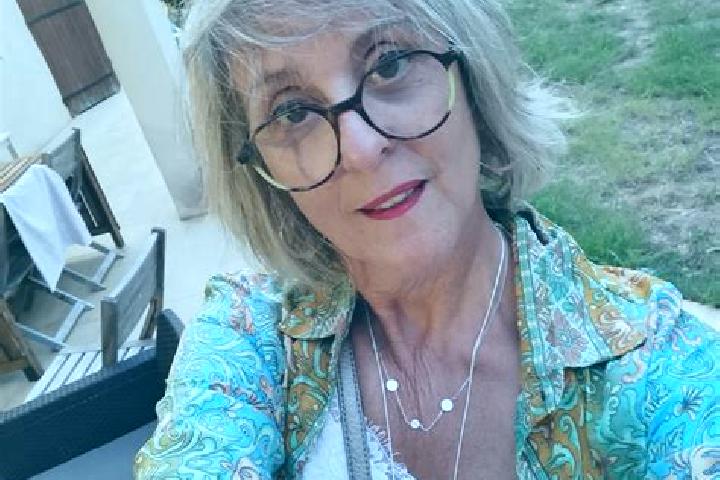 Ellie, 29 — Escort in Llupia, France