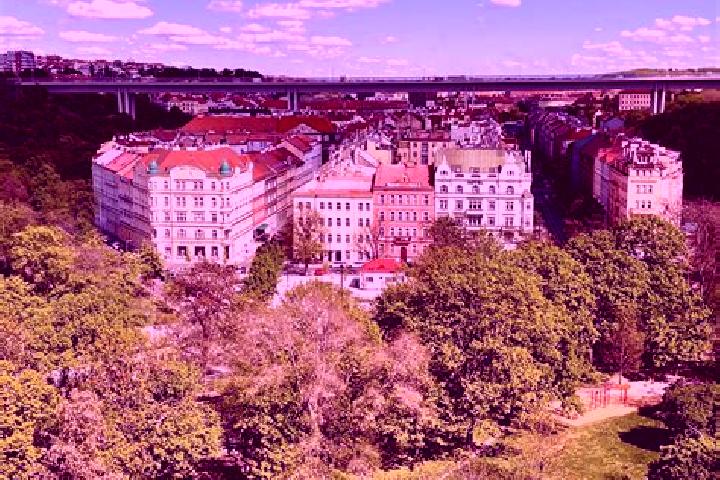 Ellie, 29 — Escort in Michle, Czech Republic