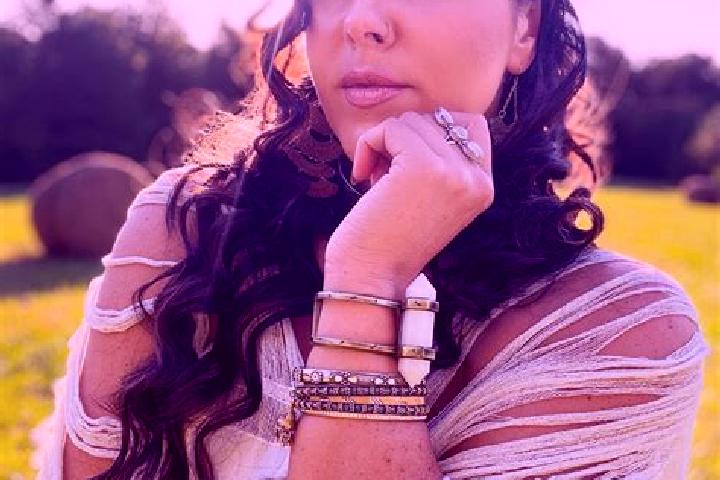 Ellie, 29 — Escort in Mount Holly, United States