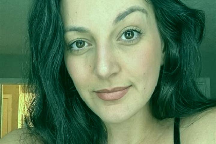 Ellie, 29 — Escort in Muniz, United States