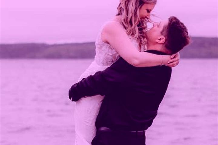 Ellie, 29 — Escort in Musgravetown, Canada