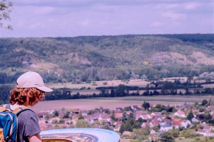 Ellie, 29 — Escort in Oinville-sur-Montcient, France