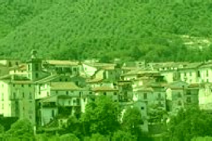 Ellie, 29 — Escort in Sant Elia Fiumerapido, Italy
