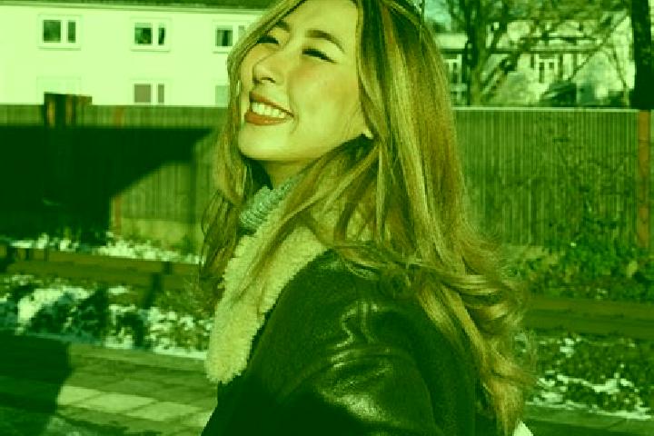 Ellie, 29 — Escort in Schulldorf, Germany