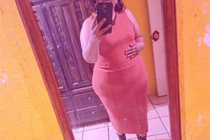 Ellie, 29 — Escort in Zinaparo, Mexico