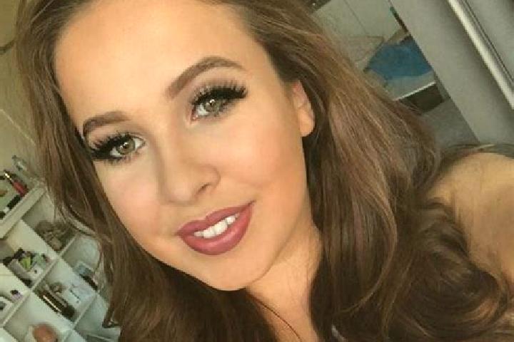 Ellie, 30, a brunette amber-eyed slavic companion based in Semmipalaiyam. Offering Overnight, Domination, 69, Party Girl, Fetish. Available for incall and ou...