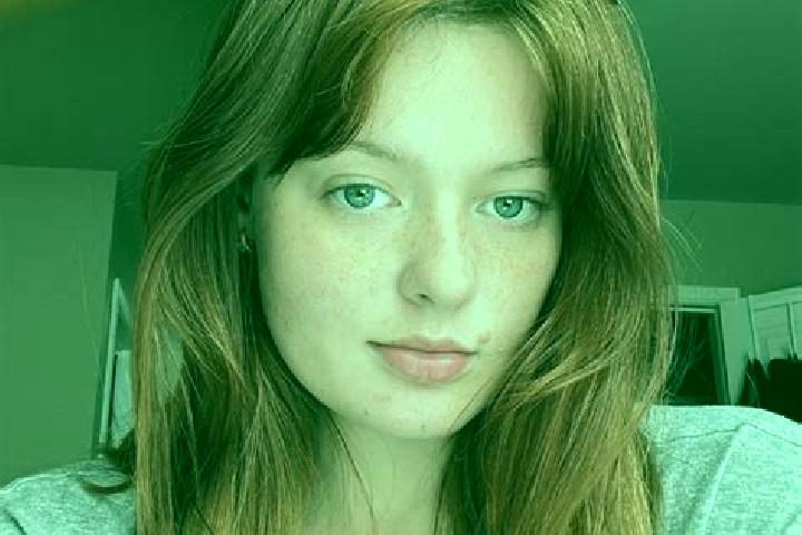 Ellie, 30, a dark blonde green-eyed latina companion based in Torricella in Sabina. Offering Dinner Date, BDSM, Striptease, Duos. Available for incall and ou...
